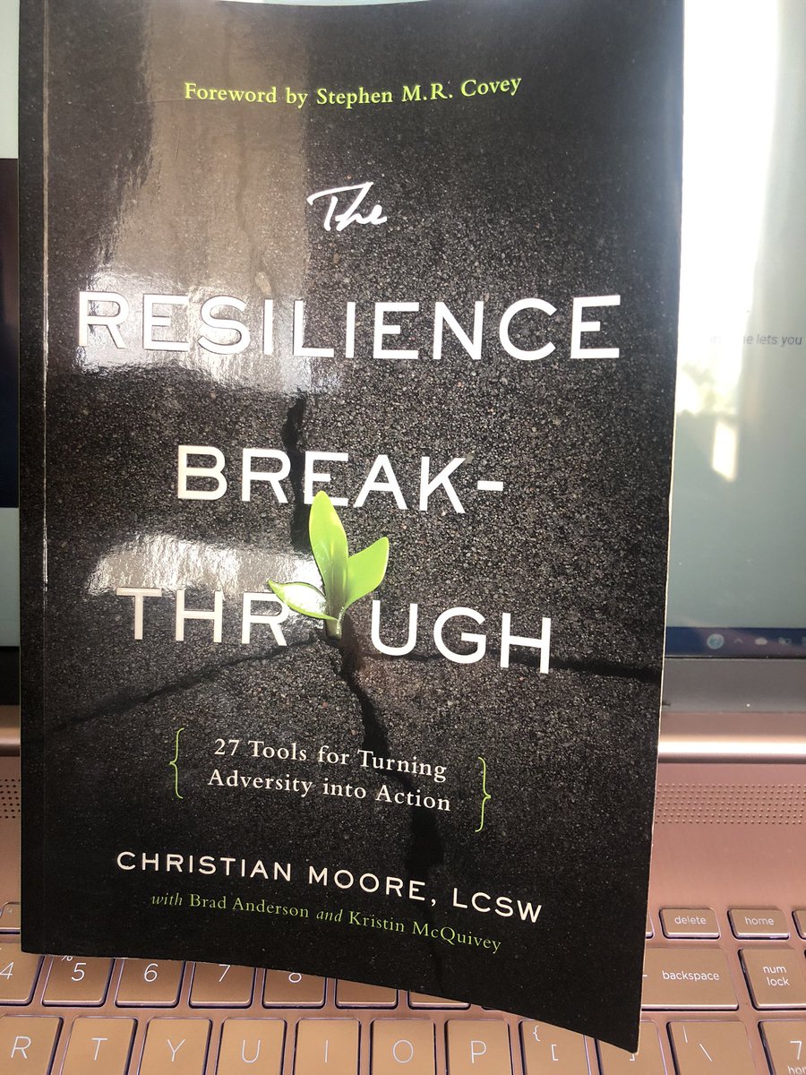 ClintSoftball's tweet photo. #CHSkeepingconnected #LionPride Reading. https://t.co/OIIQwldxlV