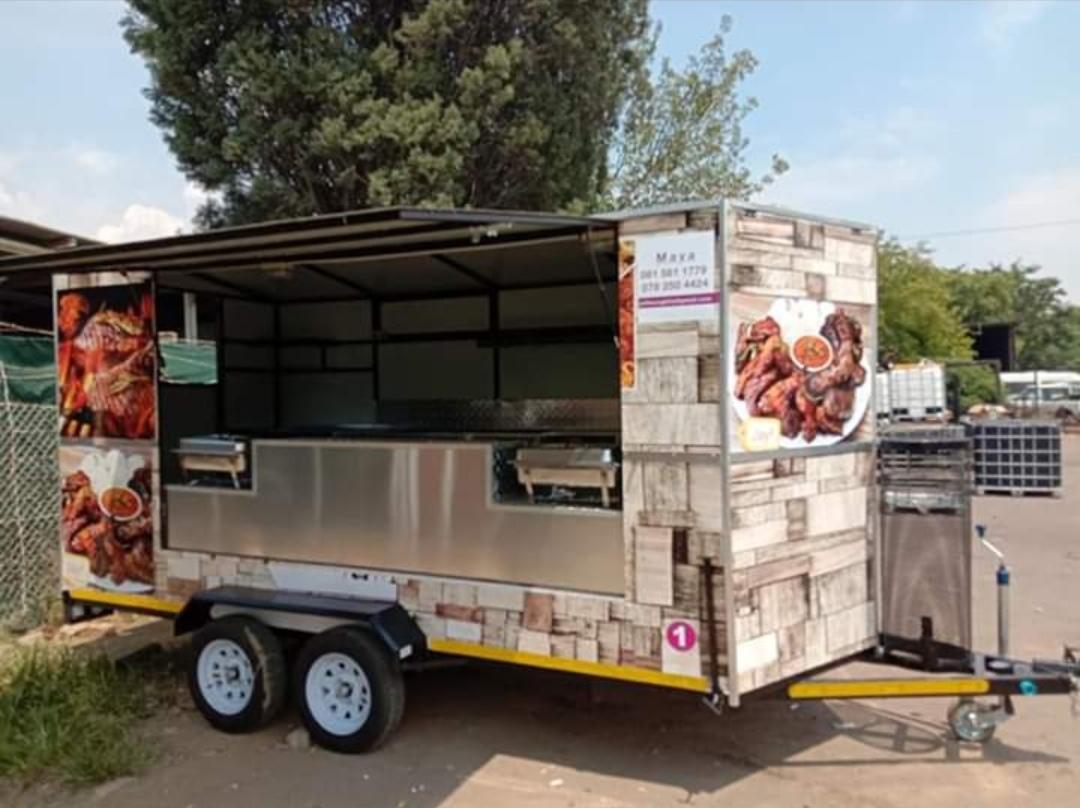 Sbu_mpanza's tweet photo. https://t.co/VpufrVz385
Info@skheshetrailers.co.za
0671396085 #mobilestage #mobilefreezer #mobilekitchen #vipmobiletoilet @mrozawangempel @Bucs_skhokho @DJTira @OwnDoctor @AdvoBarryRoux @Julius_S_Malema @MbalulaFikile @Say_Dankie @dumantando20 @UmalambaneZN @TakaTina1 https://t.co/mb9pFlCRDX