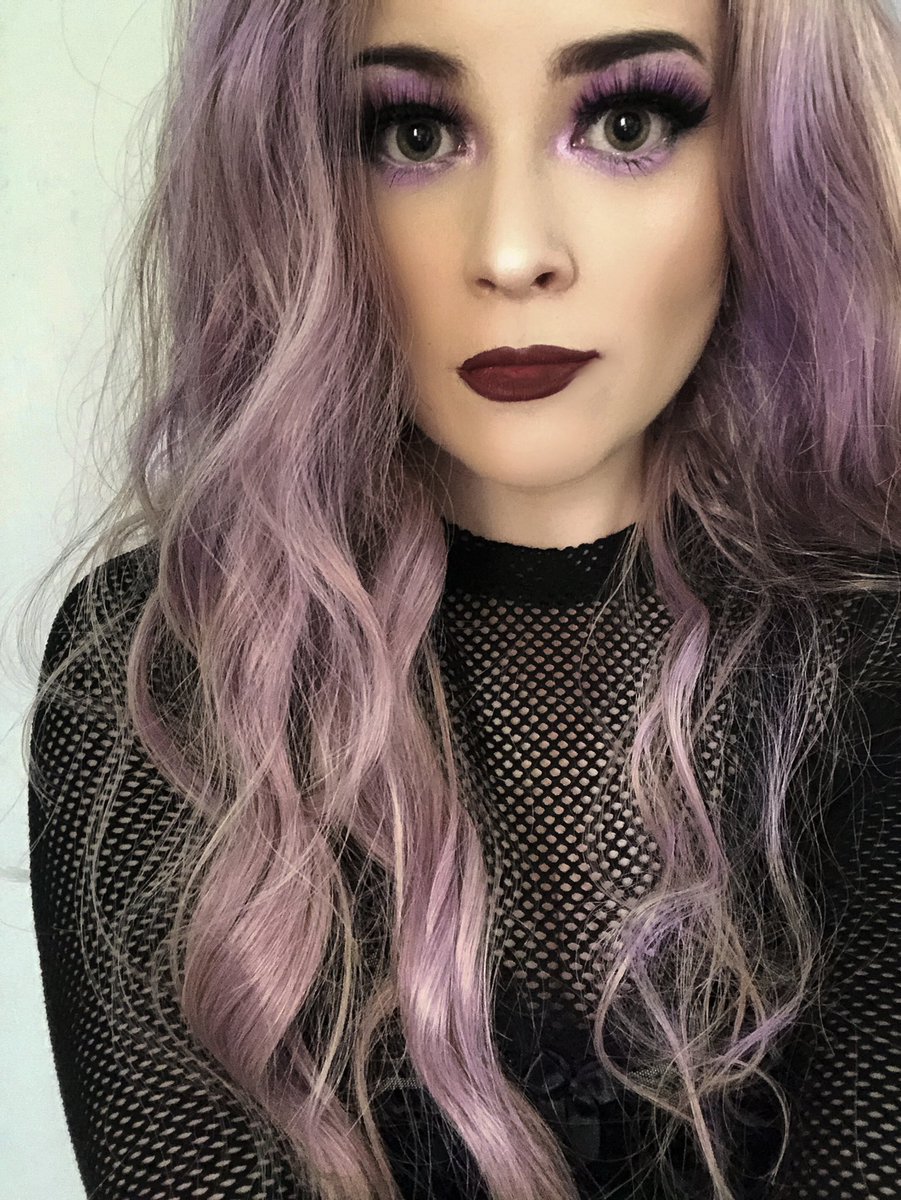 VampireGhuleh's tweet photo. Isolation boredom setting in... you can tell purple is my favourite colour 💜🖤 https://t.co/WFbAVafzR9