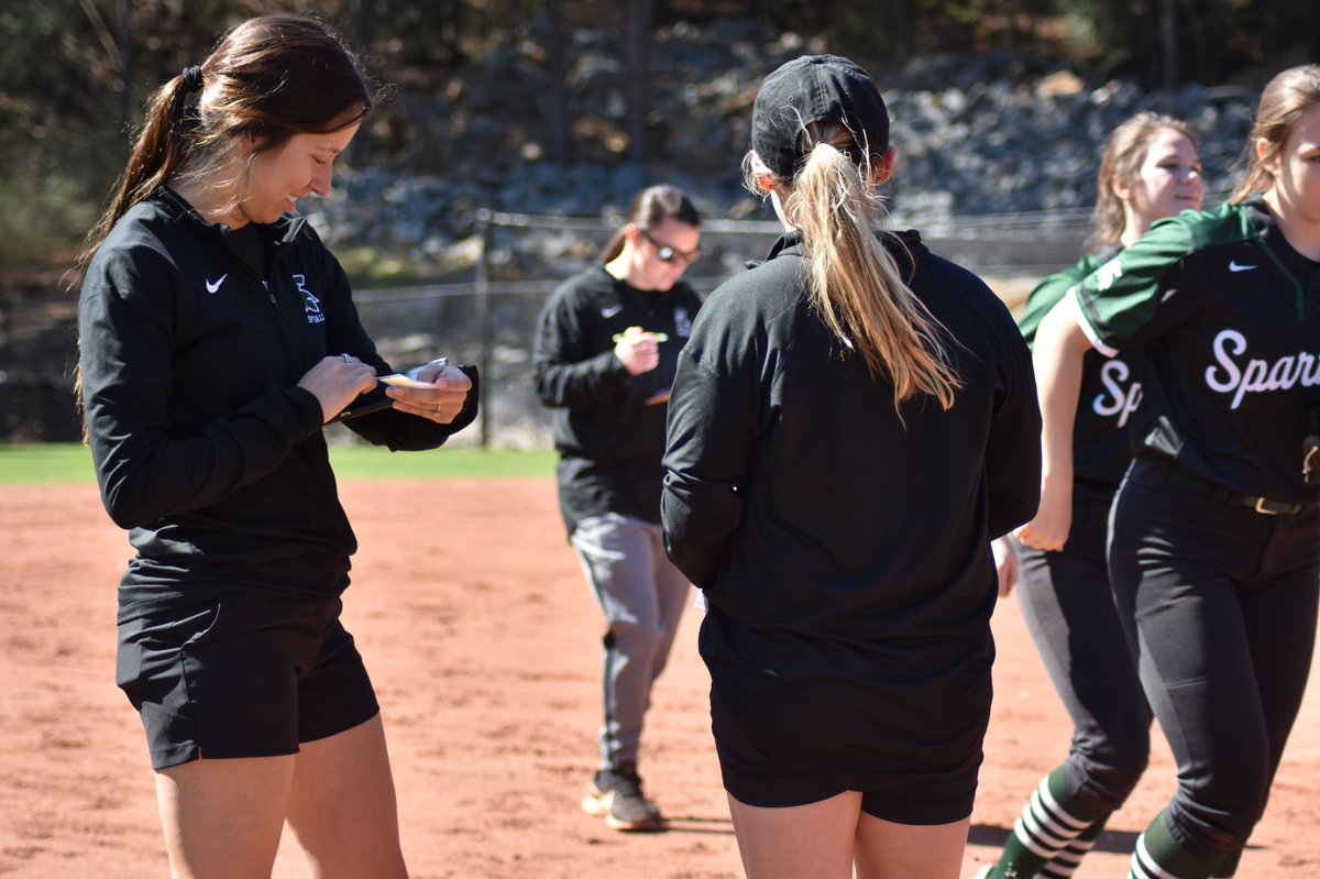 MBHSSpartanSB's tweet photo. Post a pic of you coaching!!

Once nominated you have 24 hours to respond or you donate $20 to a local charity. You then nominate 4 coaches. I was challenged by @MBHSTrack. I nominate @vmkwebb @coachjane12 @mbhsvball and @MB_Baseball https://t.co/Sqlfq4tcCR