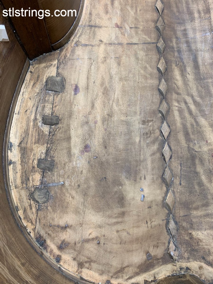 StLouisStrings's tweet photo. #Whatsonthebench today? This beautiful ol' #bass!

Need to drop something off to be repaired? Let us know and we will work something out!..

E-mail us at: info@stlstrings.com

#StLouis #StLouisMusic #LocalBusiness #FamilyOwned #StlStrings #Violin #Viola #Cello #WorkshopWednesday https://t.co/dCx4jdJ3aP