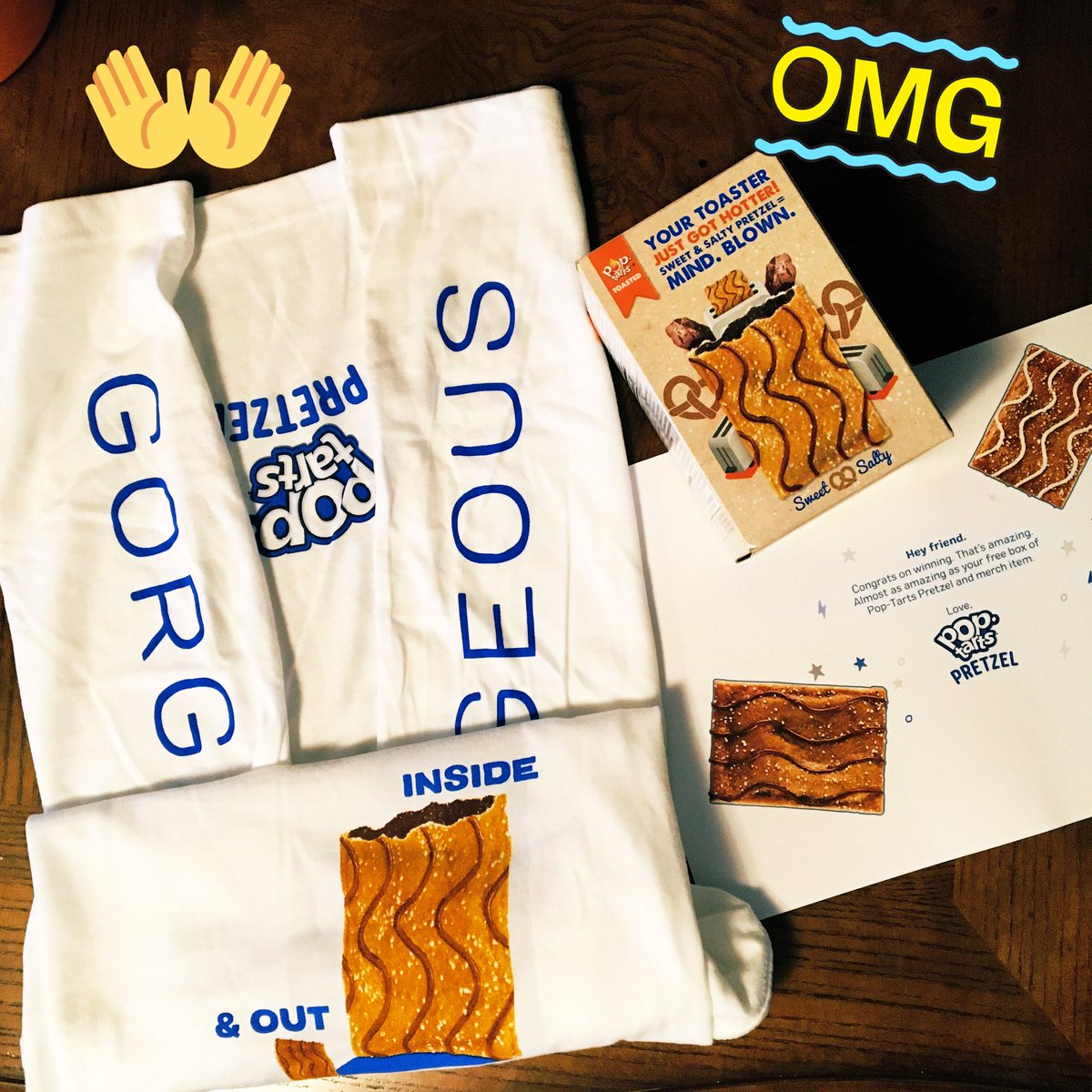 cicha_sympatia's tweet photo. Got a package I wasn’t expecting today...it was my win from @PopTartsUS 🙌 can’t wait to break into this box of nom noms 🤤 #thankyou #winner #poptartsrule #firsttwitterwin https://t.co/M3FgDmB3tg