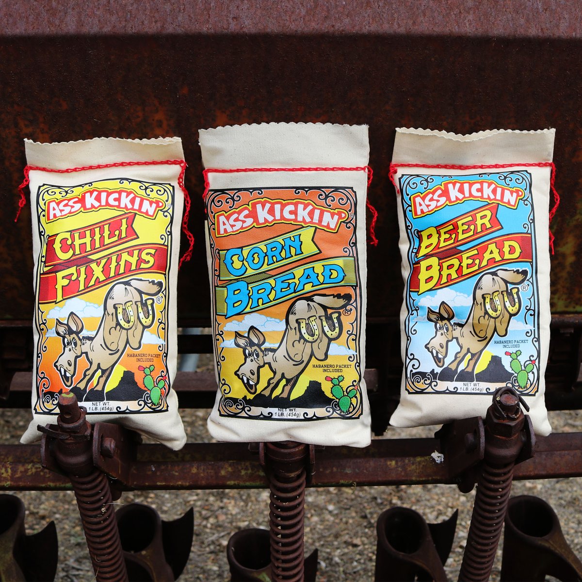 asskickin's tweet photo. 2/2 We have our Ass Kickin’ Beer Bread, includes everything you need, just add your favorite beer. https://t.co/ynLjcj0IQ2 #BeerBread #Habanero #ChiliFixins #AssKickin #cornBread https://t.co/6B51tNWfLE