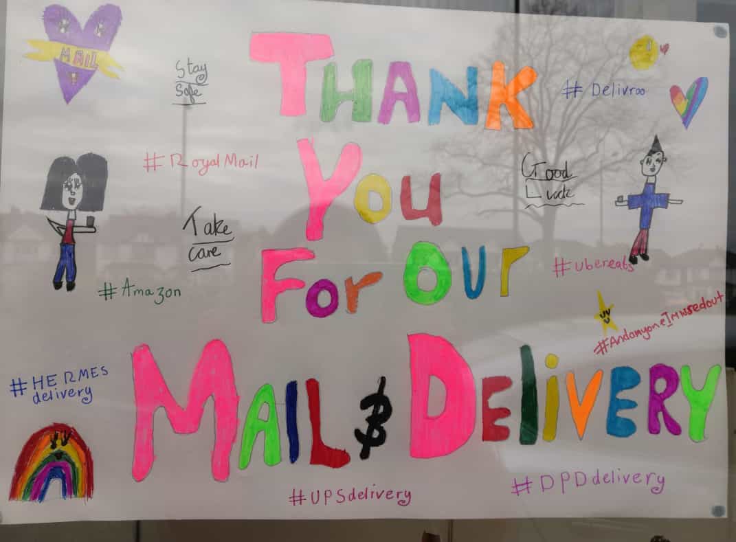iamshugi's tweet photo. We Really Appreciate the hard work of all these people.. While we sit safe at home.📩📮🚚
KEEP SAFE ❤️
#royalmail #amazonuk #DPDdelivery #UPSDelivery #Hermesdelivery #ubereats #deliveroo https://t.co/gK5rDOv66e