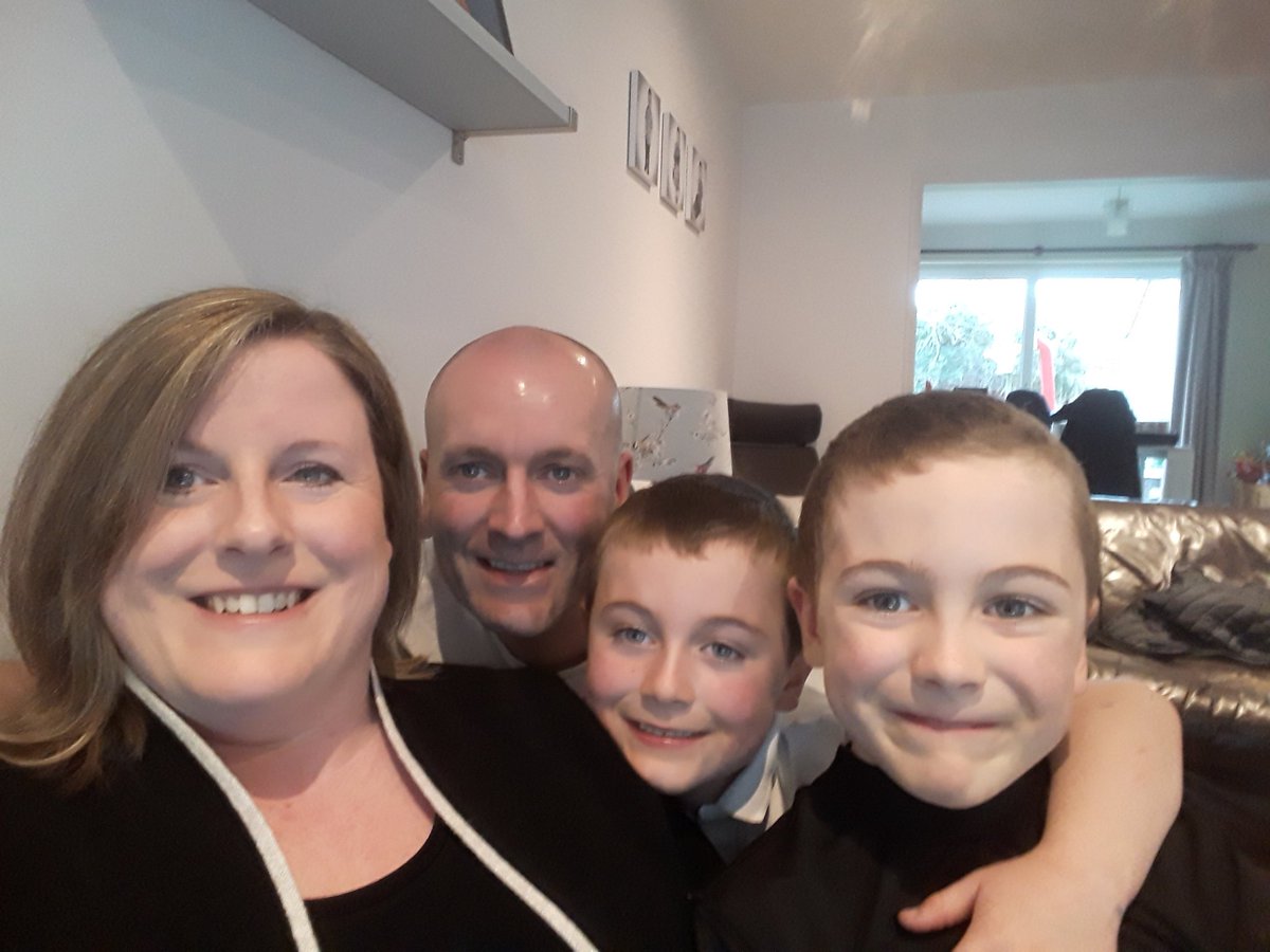 #thewallaceclan are all set for tonight's <a href="/StOswaldsCE/">St Oswald's CE Primary School Chester</a> quiz!