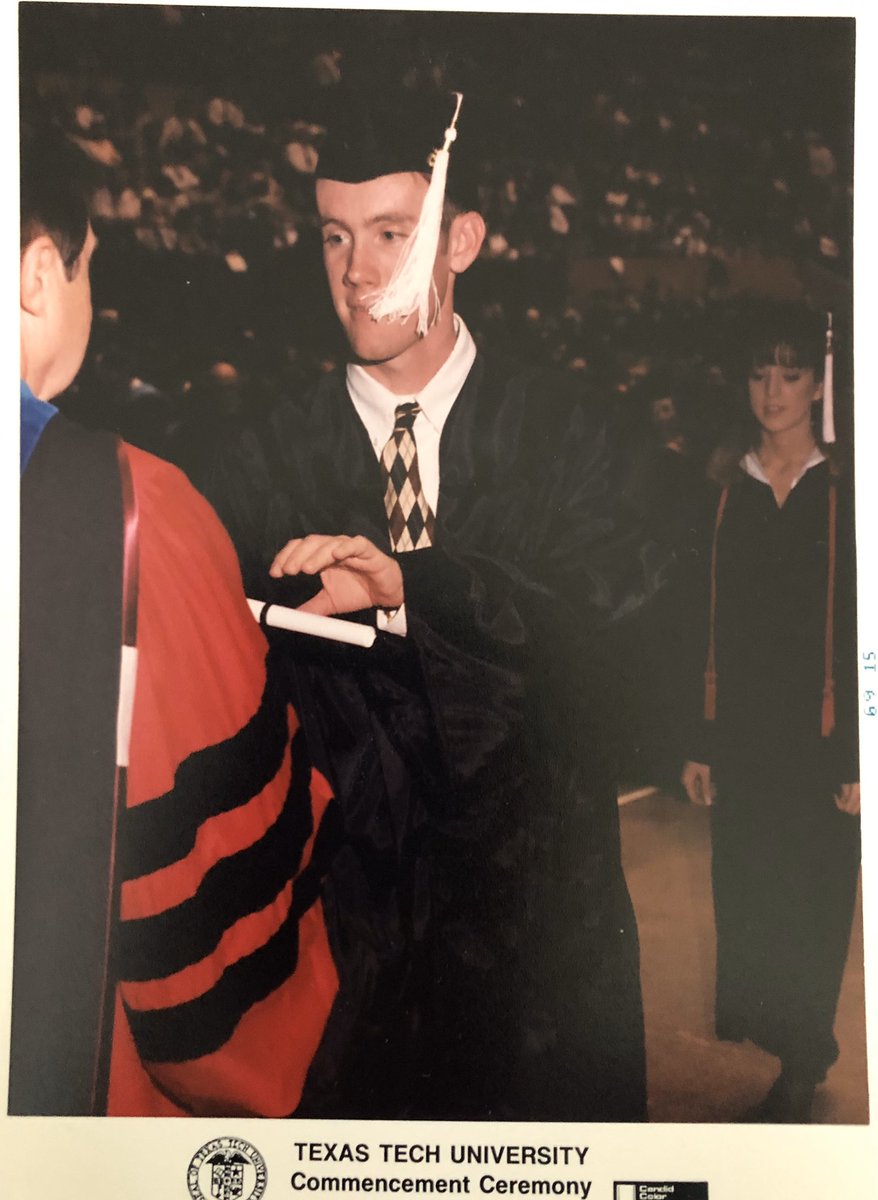 RichlandXCTrack's tweet photo. Way back Wednesday for COLLEGE DAY! Wreck’em Tech! So many awesome memories from Lubbock. Post your alumni pic or your future school and have an awesome day!#VirtualHowdyWeek #ItsAGreatDayToBeARebel #WreckEm @TexasTech https://t.co/KWUZtR11Ss