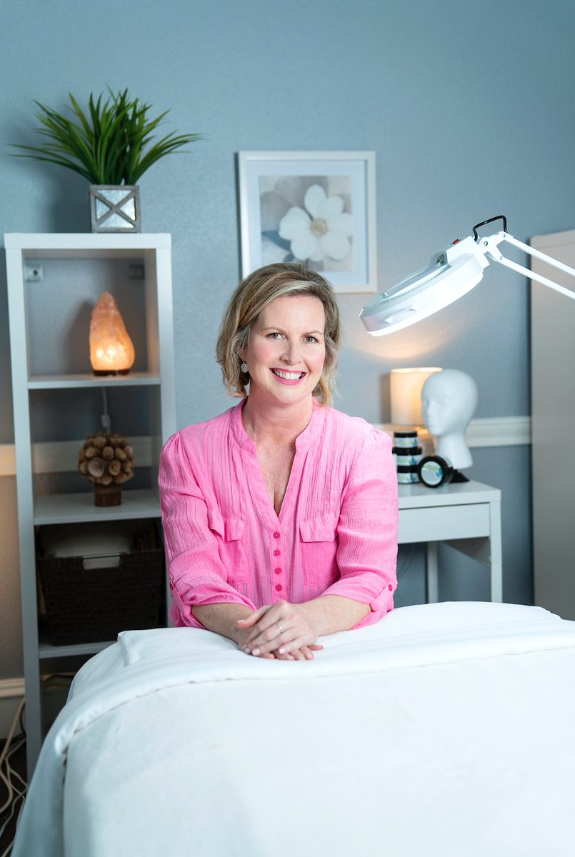 austinwoman's tweet photo. Meet Samantha Kool, owner of Sava Face and Body who specializes in providing a full range of skin-care services and products to those affected by cancer: https://t.co/RG3nWD4b5w

#AWPartner #ad https://t.co/cIkC5mkfKT