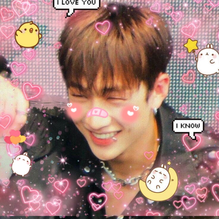 SKZEEQUARE's tweet photo. It's my first time doing that but---- I reaaaally tried! Hope you liked =)

- rt if you used 
- fav if you liked

#BangChan #StrayKids https://t.co/APQGOy89p5
