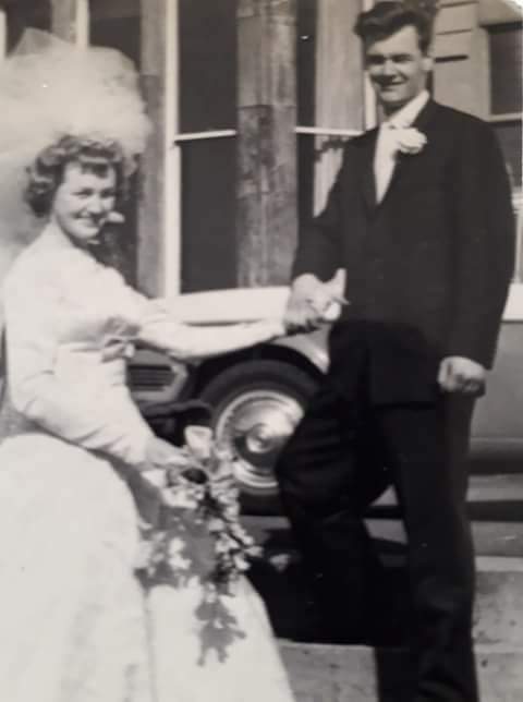 DaveKettlewell's tweet photo. I'd like to wish my folks a very happy 58th wedding anniversary!!! https://t.co/UfjMOzn0fy