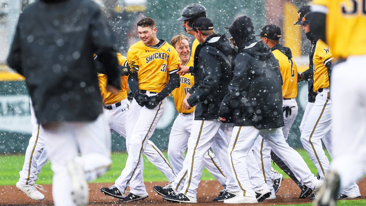 GoShockers's tweet photo. Time to upgrade your Zoom backgrounds and take your meetings or classes to the next level.

▪️ Go to 𝗦𝗲𝘁𝘁𝗶𝗻𝗴𝘀, then 𝗩𝗶𝗿𝘁𝘂𝗮𝗹 𝗕𝗮𝗰𝗸𝗴𝗿𝗼𝘂𝗻𝗱
▪️ Select ‘+’, then 𝗔𝗱𝗱 𝗜𝗺𝗮𝗴𝗲

#WallpaperWednesday x #Shockers https://t.co/6ESc9MAdmk