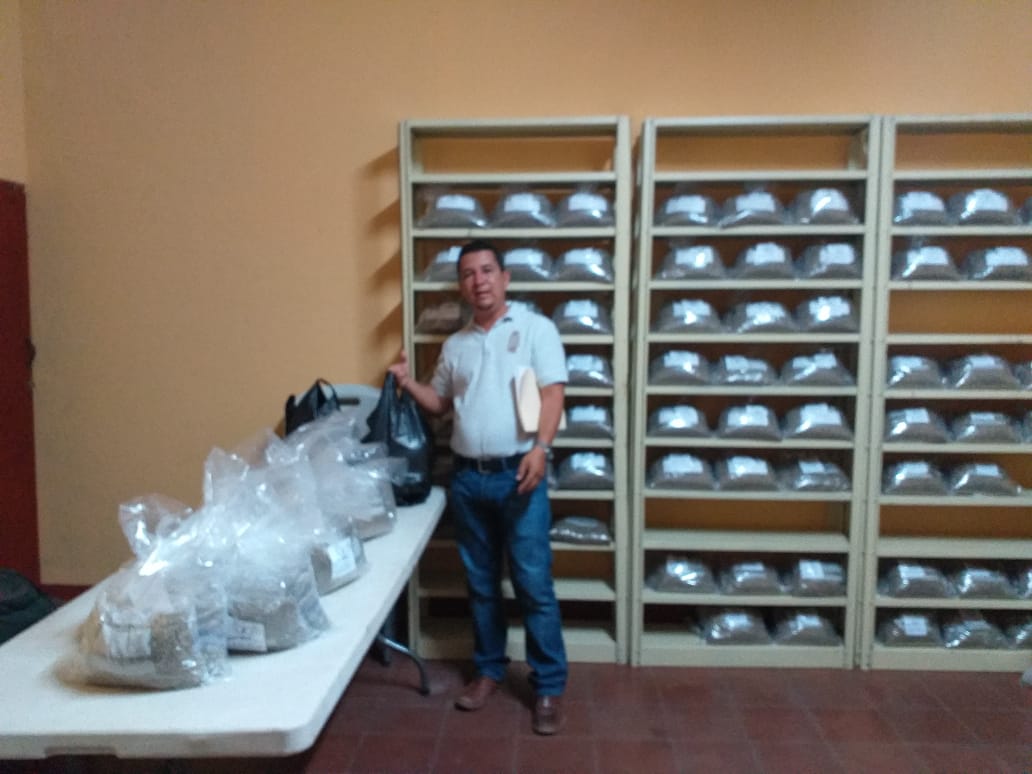 tazaexcelennic's tweet photo. Recepción de muestras de café para el concurso Taza de Excelencia Nicaragua
#TazaDeExcelencia #cupofexcellence #specialtycoffee #coffeeauction #coffeecupping #coffeecompetition #coffeesamples #nicaraguacoffee https://t.co/kaEhXf3wmr