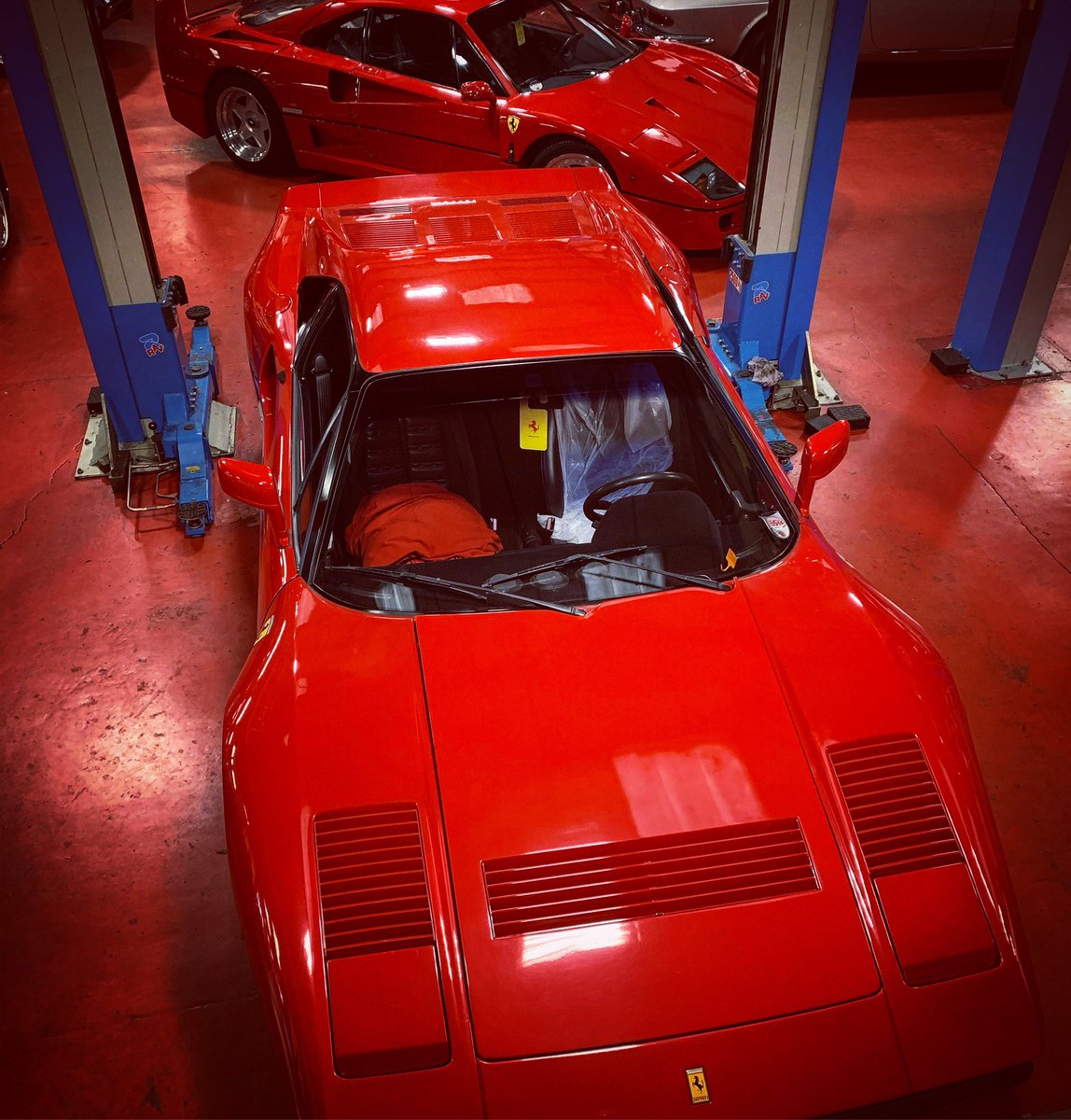 Back soon girls <a href="/bobhoughtonltd/">Bob Houghton Ltd</a> #ferrarispecialist #f40 #288gto #bhferrari #cheltenham #stayhome