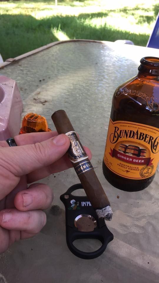 cigarweekly's tweet photo. No longer being made..?! This one you won't see everywhere, but if you do - grab some! Any of their cigars! On CigarWeekly - Cornelius &amp; Anthony Cornelius Lonsdale (6.5 x 46) - Reviewed! https://t.co/aVJpMsAZjq #CigarWeekly #IPCPR2017 #CigarReview https://t.co/vwcNy2pnt5