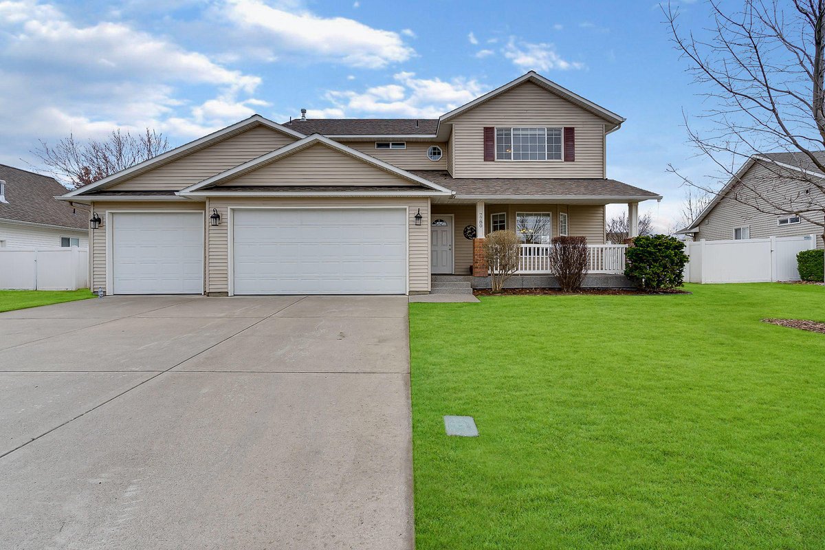 nwrealtygroup's tweet photo. Katie Bane would love to show you the #listing at 7780 N Helms Deep Ln #CoeurDalene #ID  #realestate https://t.co/TgEg3HJCWw https://t.co/ZQICFnWEaj