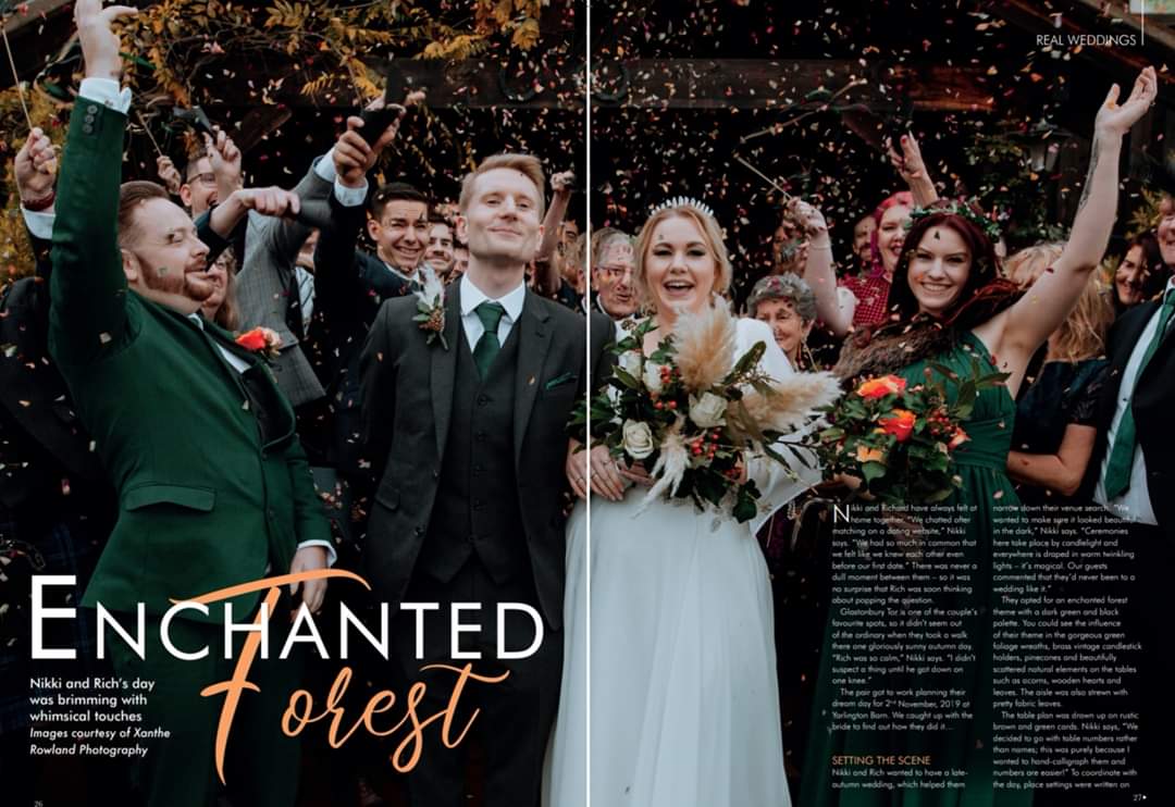 yarlingtonbarn's tweet photo. Wonderful feature of Nikki &amp; Richard's lovely wedding! @yarlingtonbarn with @XantheRowland https://t.co/JsC6edV9QY