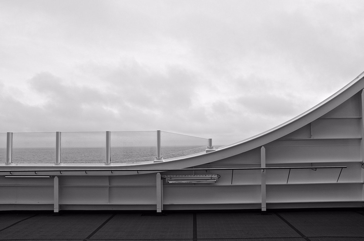 HansPeterRol's tweet photo. #Lines #Sealines

#photo #photographer #photography #blackandwhitephotography #museumphotography #artphotography #art #happy #great #streetphotography #photojournalism #museum #artlovers #decisivemoment #architecture #architecturephotography #visualspasm https://t.co/vVtBk3IX8l