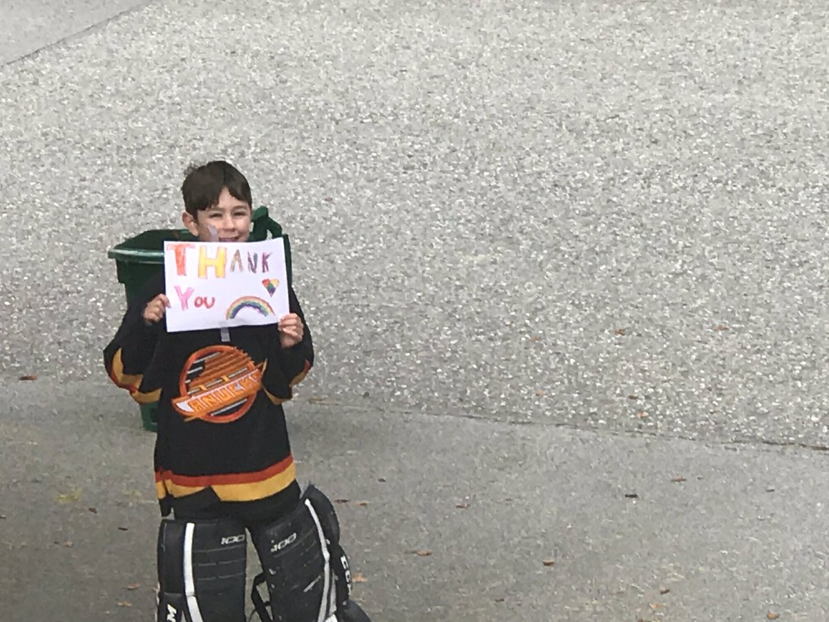 skye_barbic's tweet photo. OT tip: tha k public service workers by making nice signs to bring them happiness. Today is Garbage day at our house. Kids thanking public service workers in our community. #caulfeild #isolatewithOT #OT365 https://t.co/Gc7anvdo6l