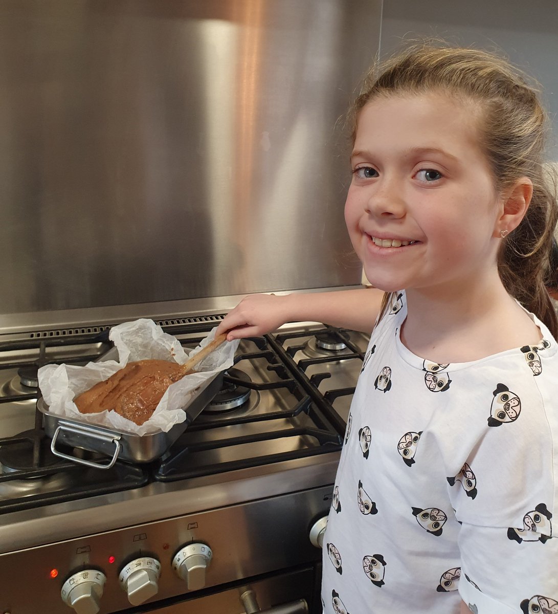 avaloulou's tweet photo. @StMarysPrimary5
. Week 2 Day 10 of Lockdown........Sorcha has completed her school work.  She's pressed fast forward to 1st Year and is having a Home Economics lesson! #baking #HomeEconomics #fun #brownie #yummy https://t.co/LMCvpN8ipA
