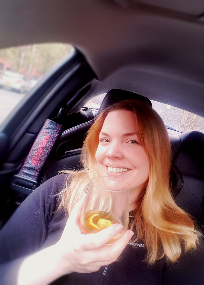 BettyShmem's tweet photo. Apols for the lack of make-up, but screw it!! We're having a Smokey Old Fashioned party in #Rexy2: change of scene, car park bird watching, let her charge the batteries &amp; lube up a bit, &amp; we haven't had to move an inch. 😁 #Petrolheads #StaySafe #coronavirus #WankelLust https://t.co/WLQVHvYGmS
