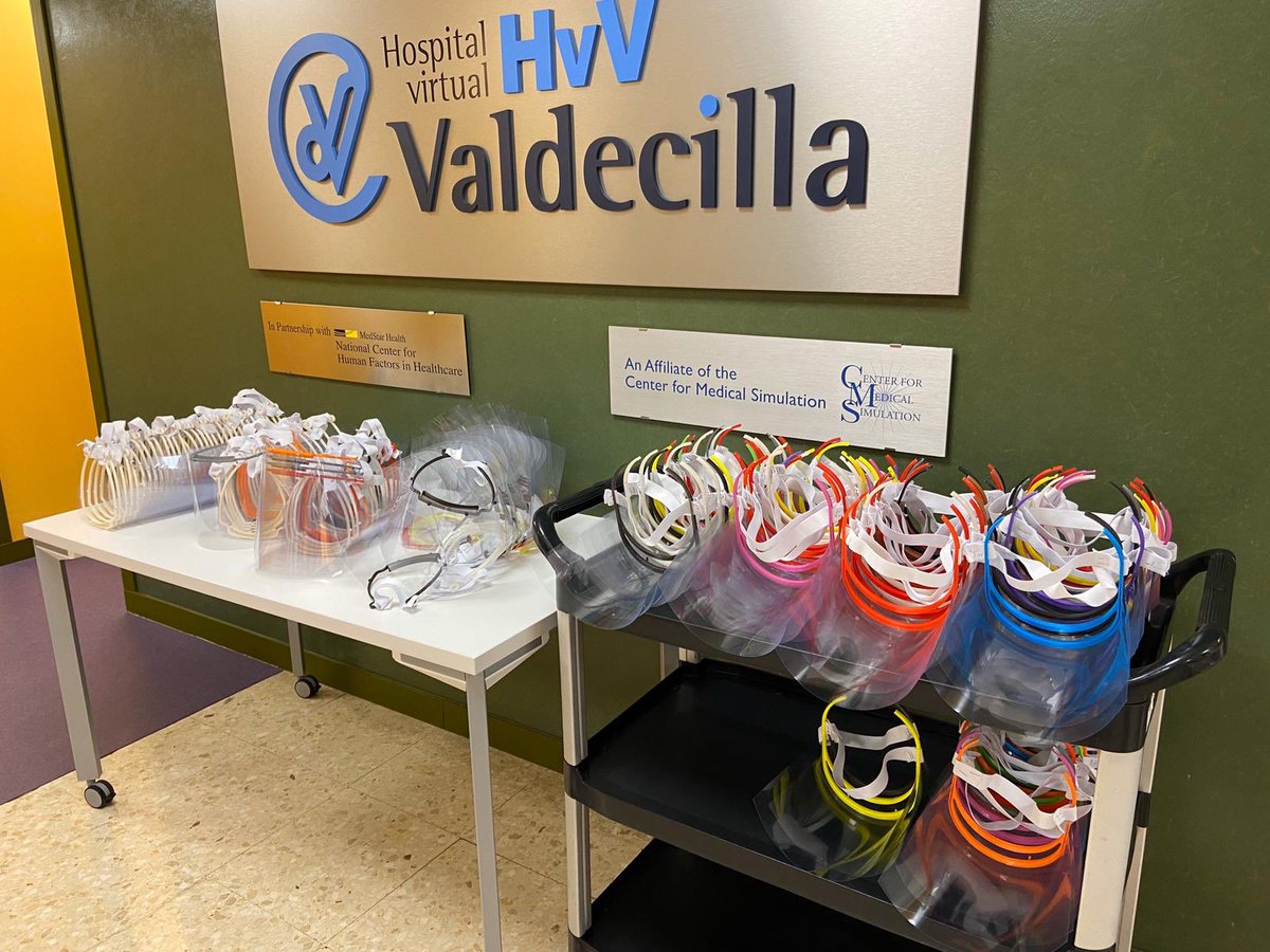 HUnivValdecilla's tweet photo. Gracias a particulares y empresas por vuestra generosidad. Con vuestras impresoras 3D habéis contribuido a que los profesionales sanitarios tengan protección para su trabajo. Más de 1.000 pantallas de protección fabricadas en coordinación con @hvvaldecilla y @unican (Sigue) https://t.co/xkrnQMVwfF