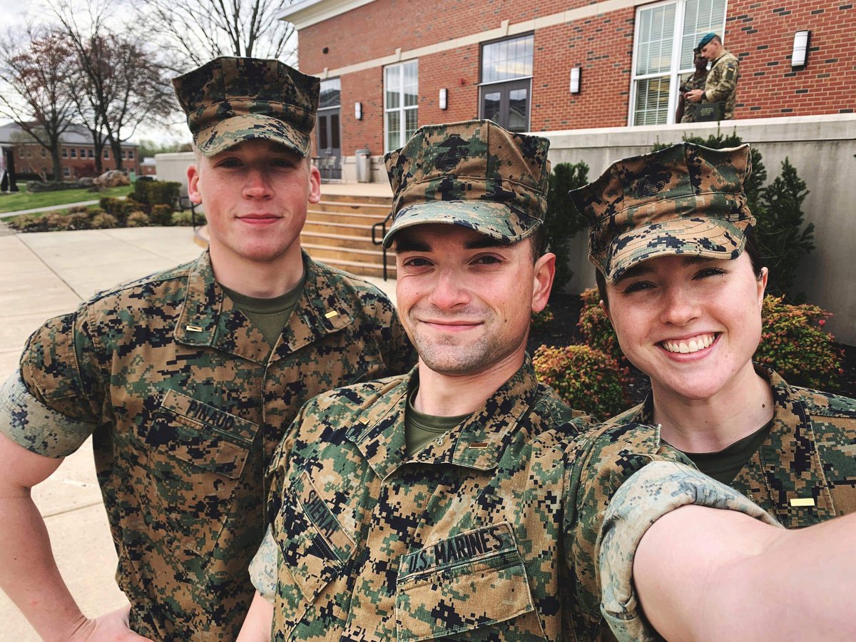 WickedWitchTink's tweet photo. My son, 2LT, Zach Shenal, and Golf/Grizzly Co graduated @USMC @TheBasicSchool today with no ceremony and no family to celebrate with them due to #COVIDー19 restrictions. So proud of him! Ooorah and Semper Fi! ❤️ #ProudMamaBear #coronavirus  #USMC #TBS #GolfCo #Ooohrah #Marines https://t.co/KcvDNBaEX0
