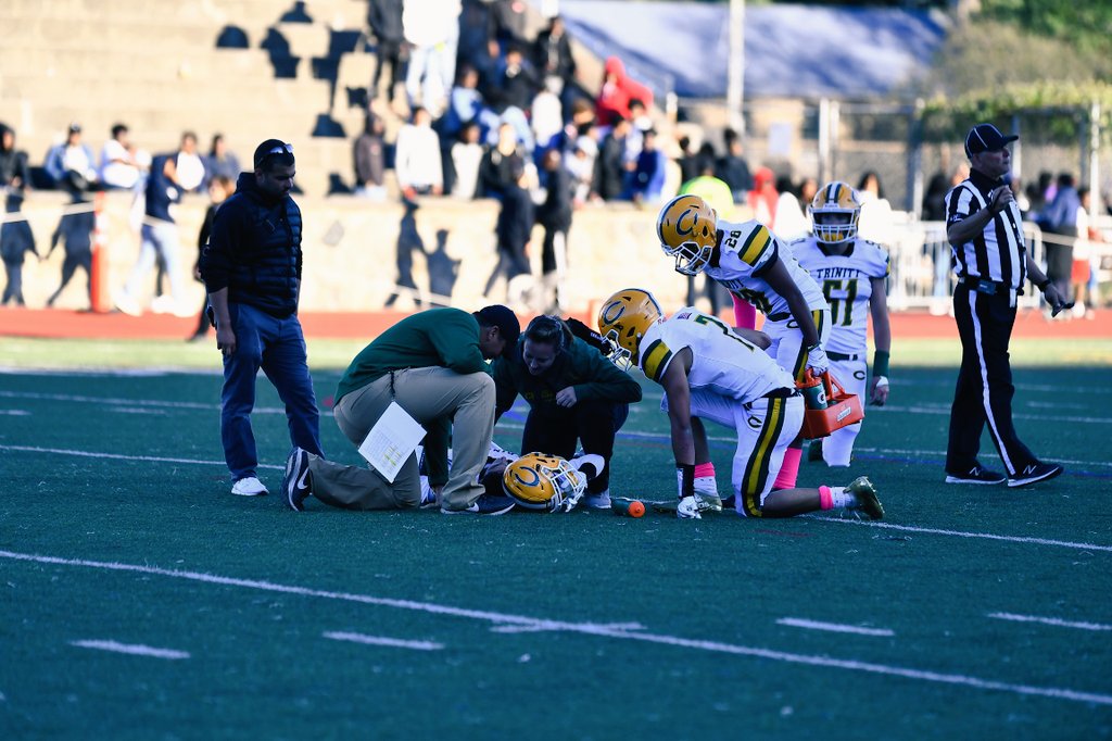 If you are an athletic trainer, please join the challenge of posting an athletic training photo of yourself. Just one photo, no description. Copy the text in your status, post a photo and look at some great memories #AT4ALL #NATM2020 #ATsInAction #ATimpact pic.x.com/P5t268dfsP