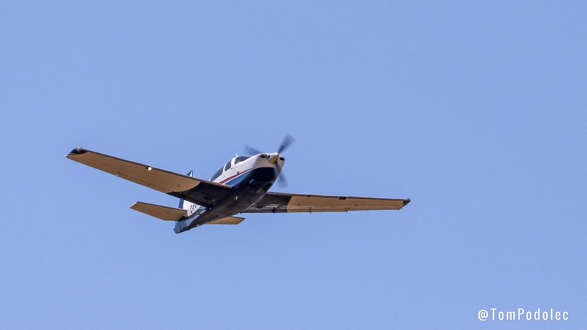 TomPodolec's tweet photo. #StrangeTimes ‘Air Canada 162, you’re following a Mooney’. Amazing to see a small single engine general aviation plane doing circuits at Toronto Pearson Airport. This Mooney M20R performed a missed approach on runway 05 and then two on runway 06R. C-FUTR
#COVID19 #COVID19Ontario https://t.co/Ok9e8fprXm