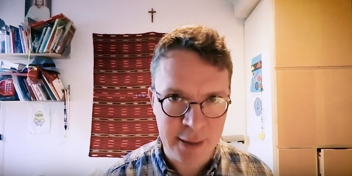 andershjortskov's tweet photo. Det her er for vild en introduktion til Zoom! Teolog giver dig tips til online undervisning. Inklusiv bedetæppe, Jonfru Maria og kors i framet - https://t.co/M47rKP20OL.for.vildt !  #jegelskeregeris #skolechat #onlineundervisning https://t.co/afpc87KbAf @TDMArts https://t.co/YQ7WShkq5u