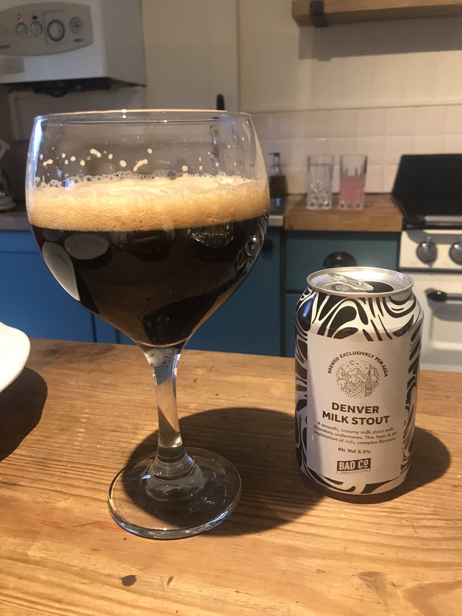 Costing under £1.50 coming exclusively out of @asda is a milk #stout brewed by @WeAreBadCo. It’s light and creamy with hints of coffee. Easy drinking and a light bitter note at the end which works. There’s a lot of quality in #budget #beer. A cheap (in a good way) 7.5/10. #critic