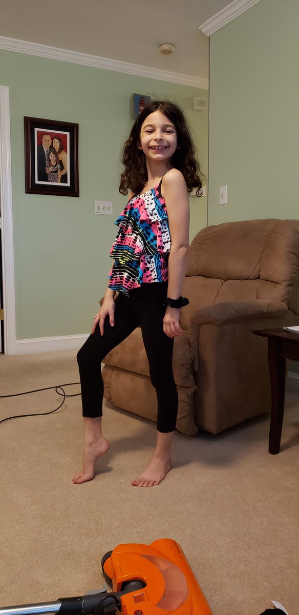 hcpss_tres's tweet photo. eia Rifkin, 3rd grader, has fun trying on and modeling some new summer clothes that came in the mail today! Definitely worth getting out of pjs for! #TRESpride #RetrieverPride #TRESspiritweek ππ #StayConnected https://t.co/mzzUoJwHPa