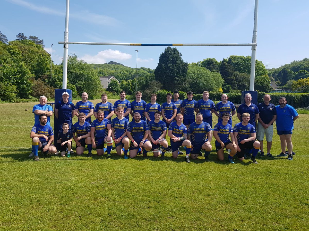 DarrenHowells2's tweet image. Thanks you @TonyAmmanRFC1 I nominate @emarkdavies @Ceri_Wyatt @RichGreig82 @Gladwin1980 you are nominated you have 24 hours to respond or donate £20 to a local charity. Yiu need to nominate 4 coaches and post a picture of you coaching!