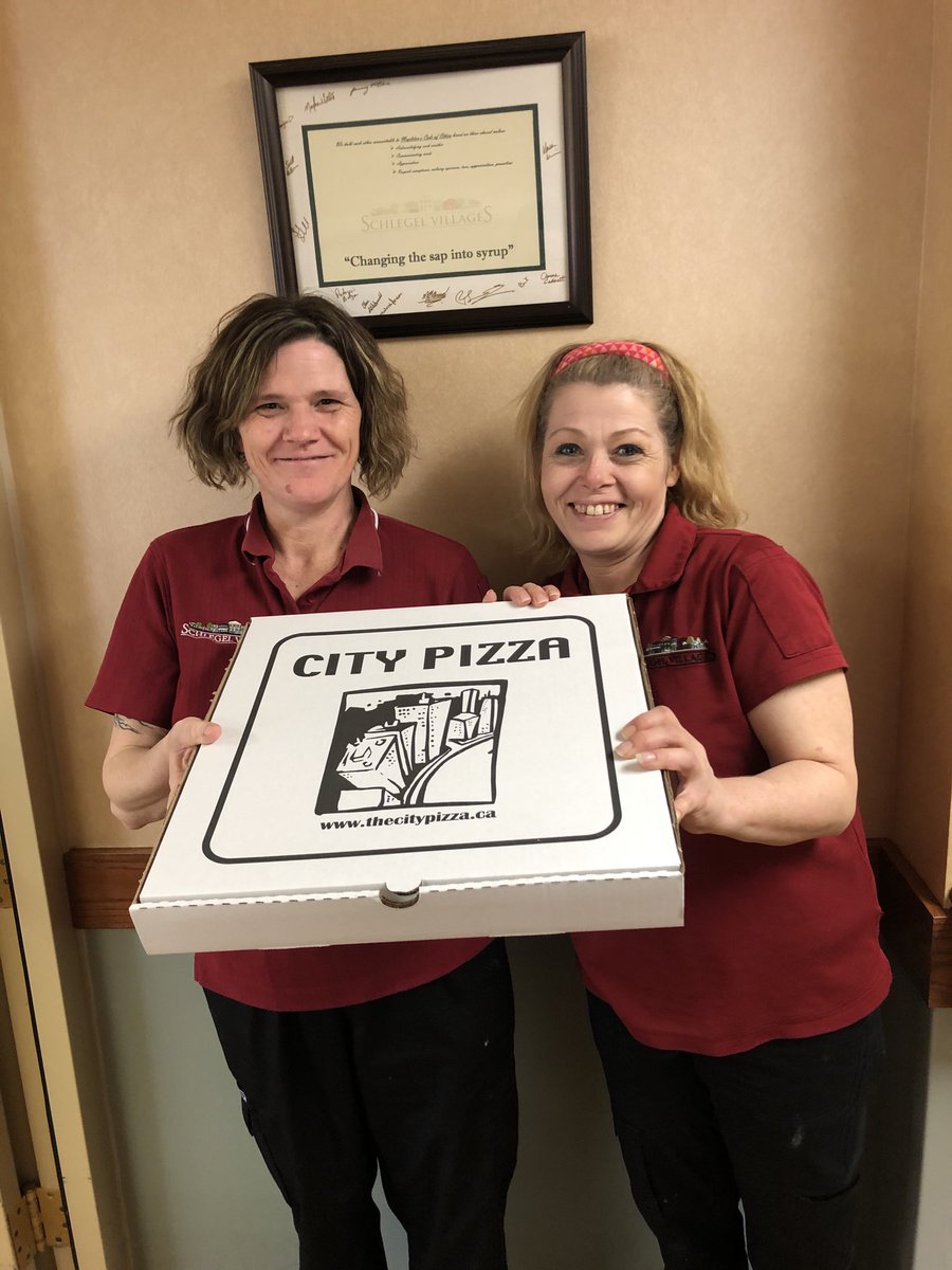 devonhrichards's tweet photo. Thank you #guelphcitypizza for donating pizzas to our ⁦@SchlegelVillage⁩ team members! #thevillageofriversideglen https://t.co/u9SN9ZxSlO