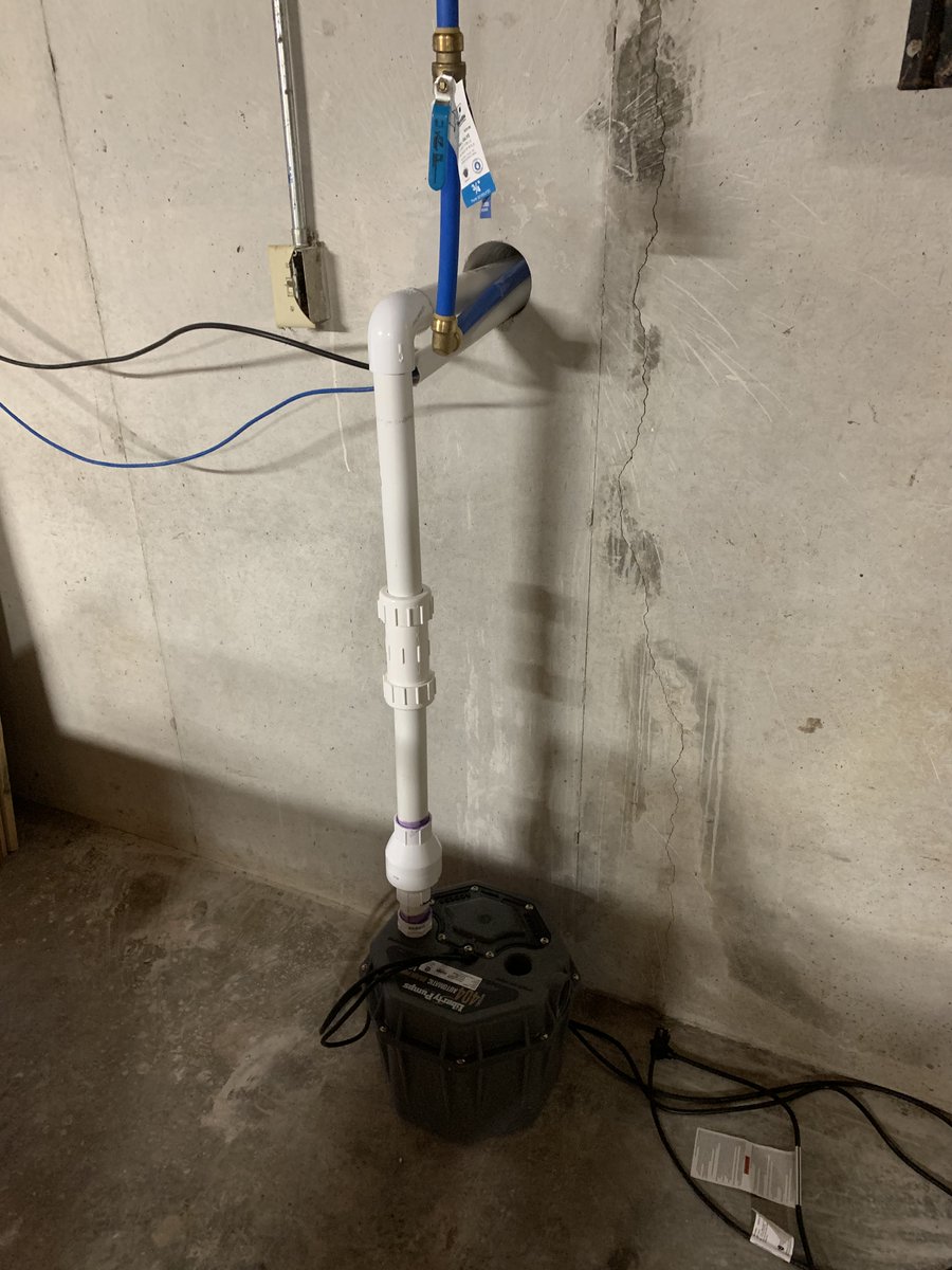 sumppumpsdirect's tweet photo. You can install a remote drain almost anywhere. Cortland in IN had great things to say about his recent installation, see the images attached.

View Model: https://t.co/dVduGlZDtn https://t.co/h16wSlrXjz