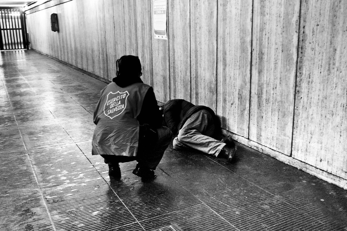 saworldservice's tweet photo. In #Rome, #Italy, where the city has been extensively locked down and all non-essential shops closed, #TheSalvationArmy has been working to ensure that food and other supplies get to the vulnerable groups who need them. #COVID19 #coronavirus https://t.co/tGb9cVEKsc! https://t.co/OduRhgYhHE