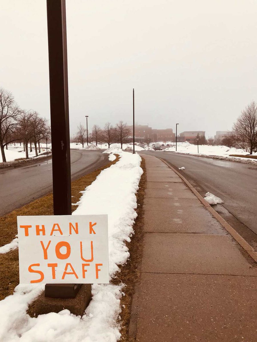 NSHAeastern's tweet photo. This sign greeted staff as they came to work at Cape Breton Regional Hospital today. Thank you to the staff &amp; physicians at all our facilities in Eastern Zone and those working remotely in our zone for providing care &amp; services to people in our communities. Thank you! https://t.co/wVpDe3uFZ6
