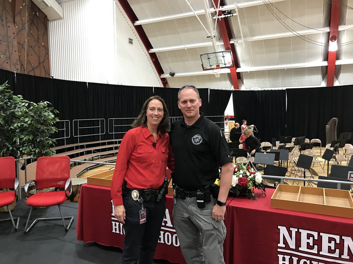 Neenah Police tweet media