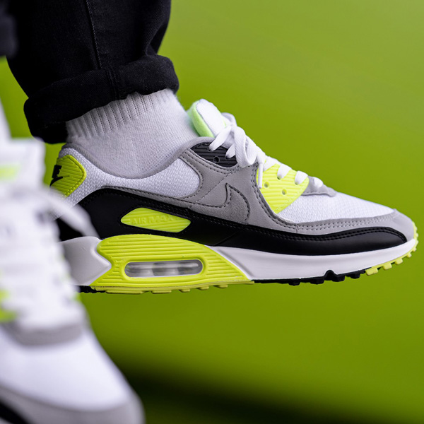 air max 90 $30