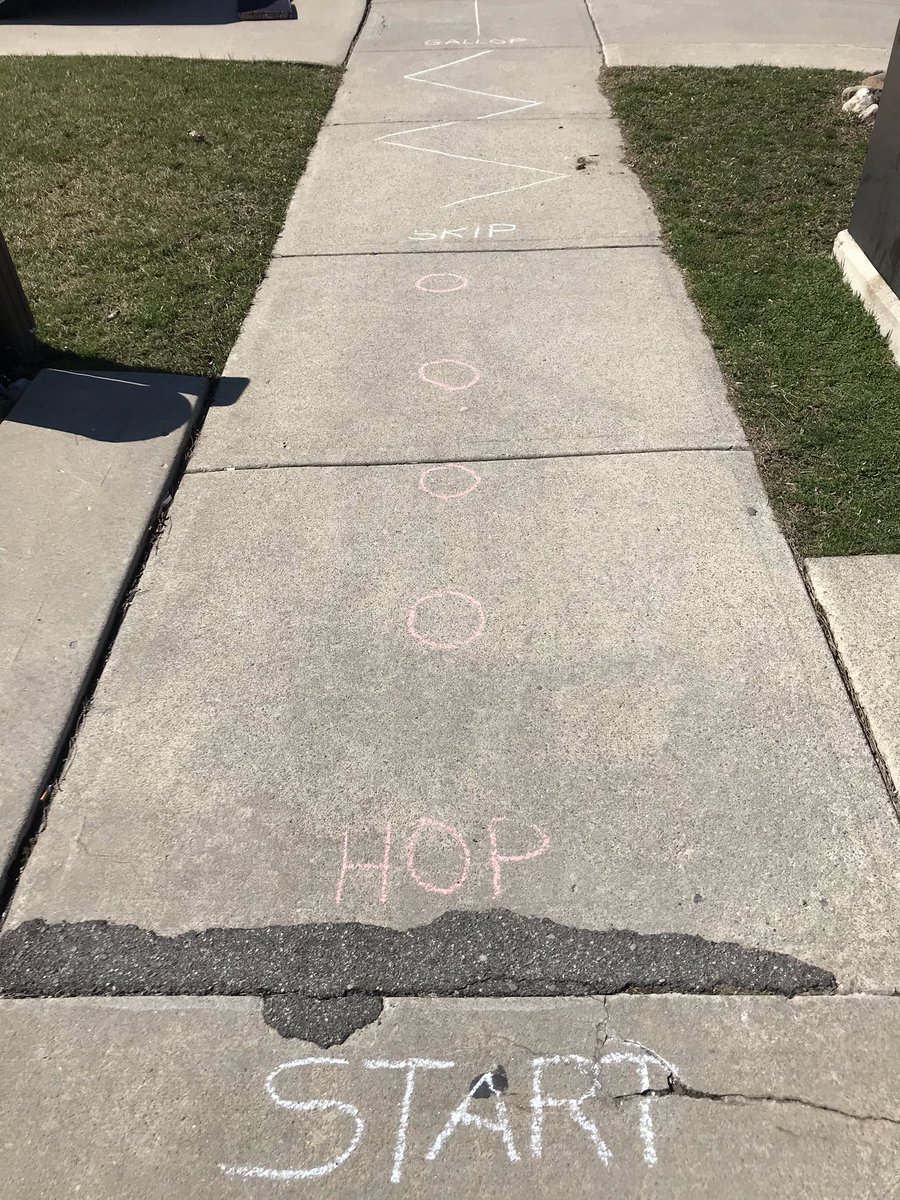 FeereLaura's tweet photo. Keeping the neighbourhood active! https://t.co/M6M9OniY2s