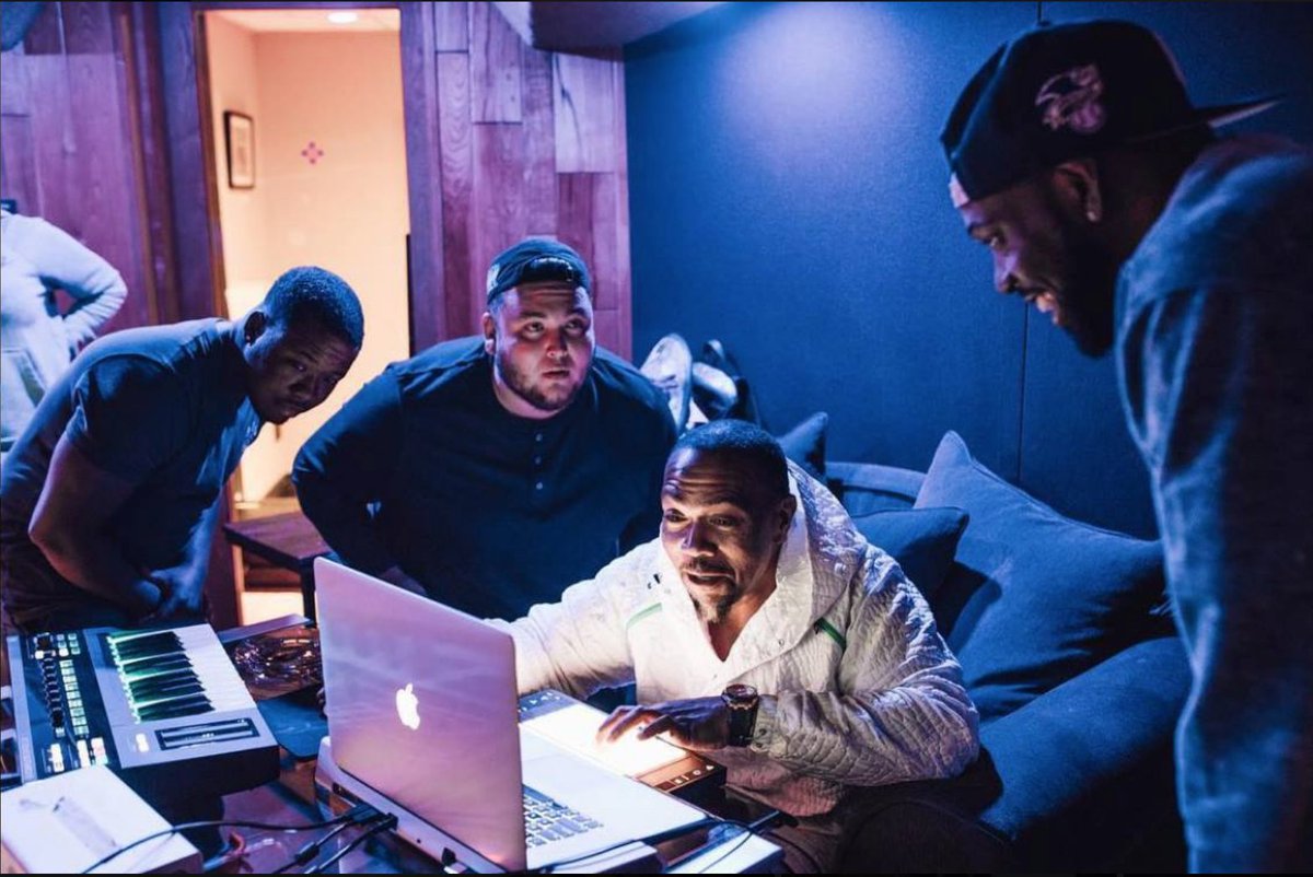 beatclub's tweet photo. “BUILD YOUR TEAM- CHEMISTRY IS A MAJOR 🔑” ~ Timbaland https://t.co/uZ9L4iMKQO