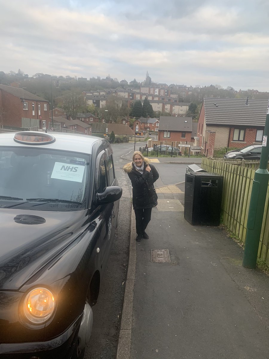 asifmaqsood361's tweet photo. Day 7: Nottingham Licensed Taxi Drivers (NLTODA) are soldiering on battling through the pandemic COVID 19 to get our NHS staff to and from work to the city. A big THANK YOU for those drivers that are putting their lives at stake away from their families at this critical time. https://t.co/isKNx6m33T