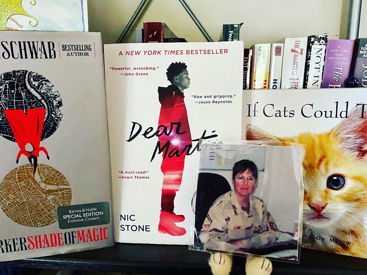 mrssextonreads's tweet photo. Senior Clark is reading #dearmartin, by @getnicced! This is a great book told from a guy’s perspective that goes well with #thehateugive. #weneeddiversebooks #everyoneshouldreadthis ❤️📚 @Innovate_HCS @crabber_ep https://t.co/ujltaDwPIf