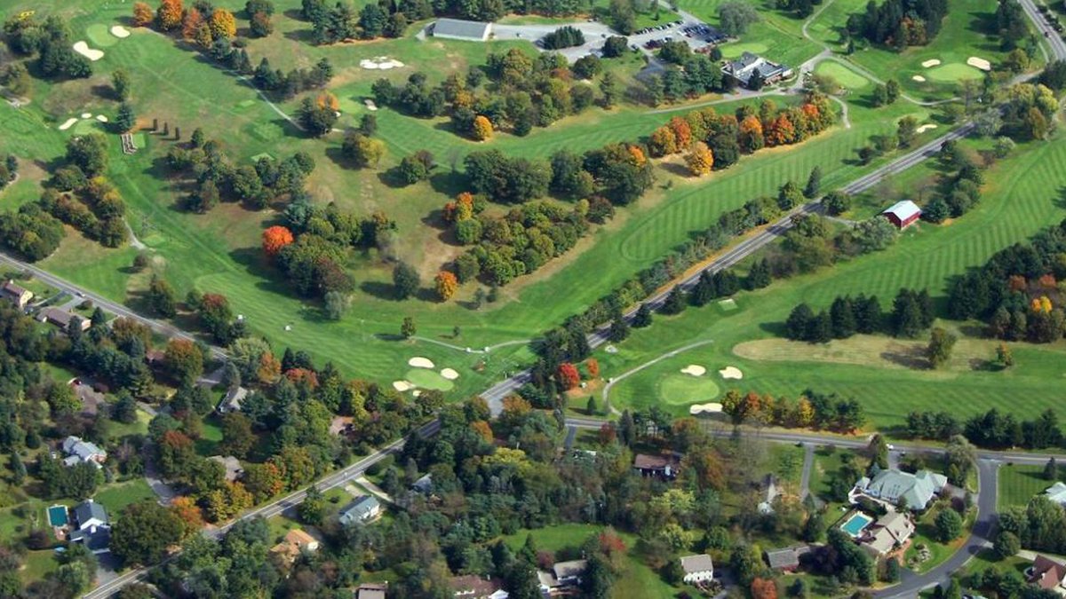 Bucknell_Bison's tweet image. Time to change up your Zoom background. 

#WallpaperWednesday | #rayBucknell