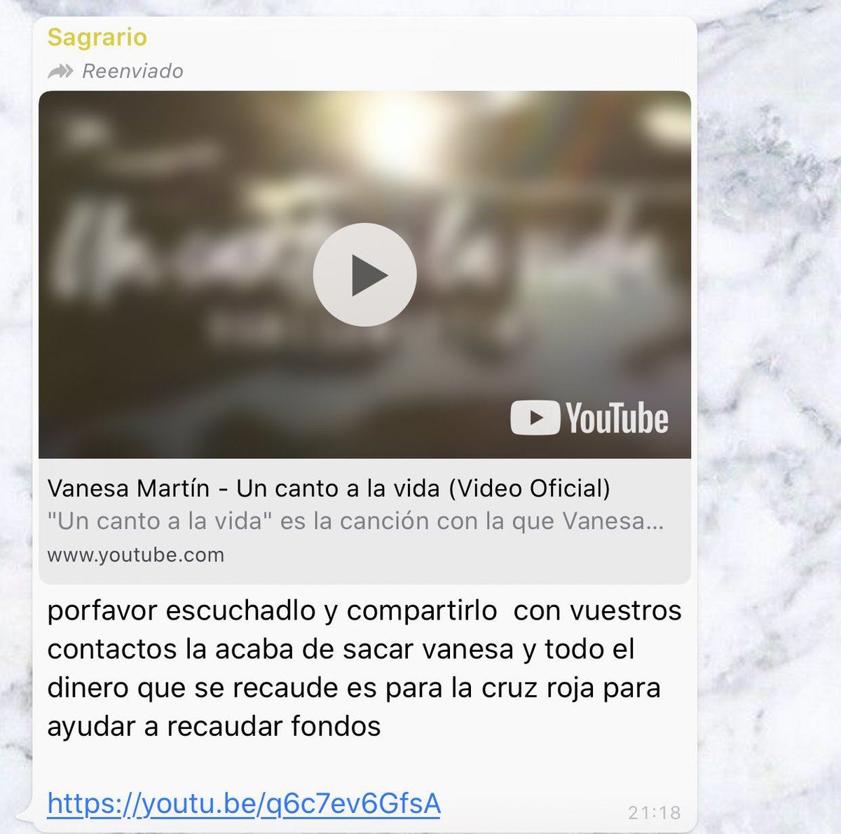 EstherPiqueraas's tweet photo. La jefa que merezco? Evidentemente #estanqueras @vanesamartin_ https://t.co/cKAEX5eO7P