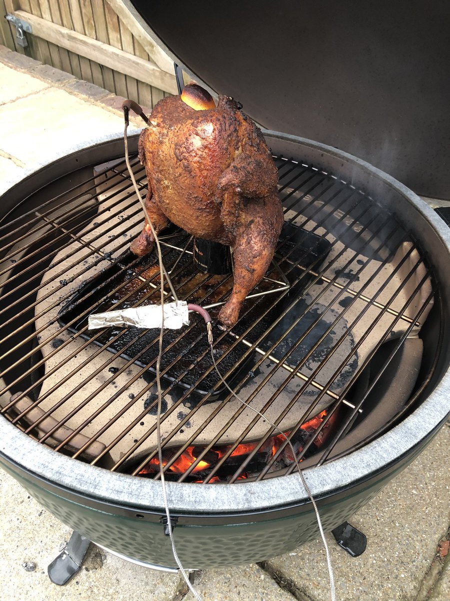 tbutler1008's tweet photo. Been playing with my new toy. Going to bring some new bit to the table with my business @pigonastick2012 thank you @BigGreenEgg #biggreenegg #smoker #bbq #meat #smoke #beercanchicken #porkribs #fingerlickinchicken #gammon https://t.co/jj9PCTWFqu