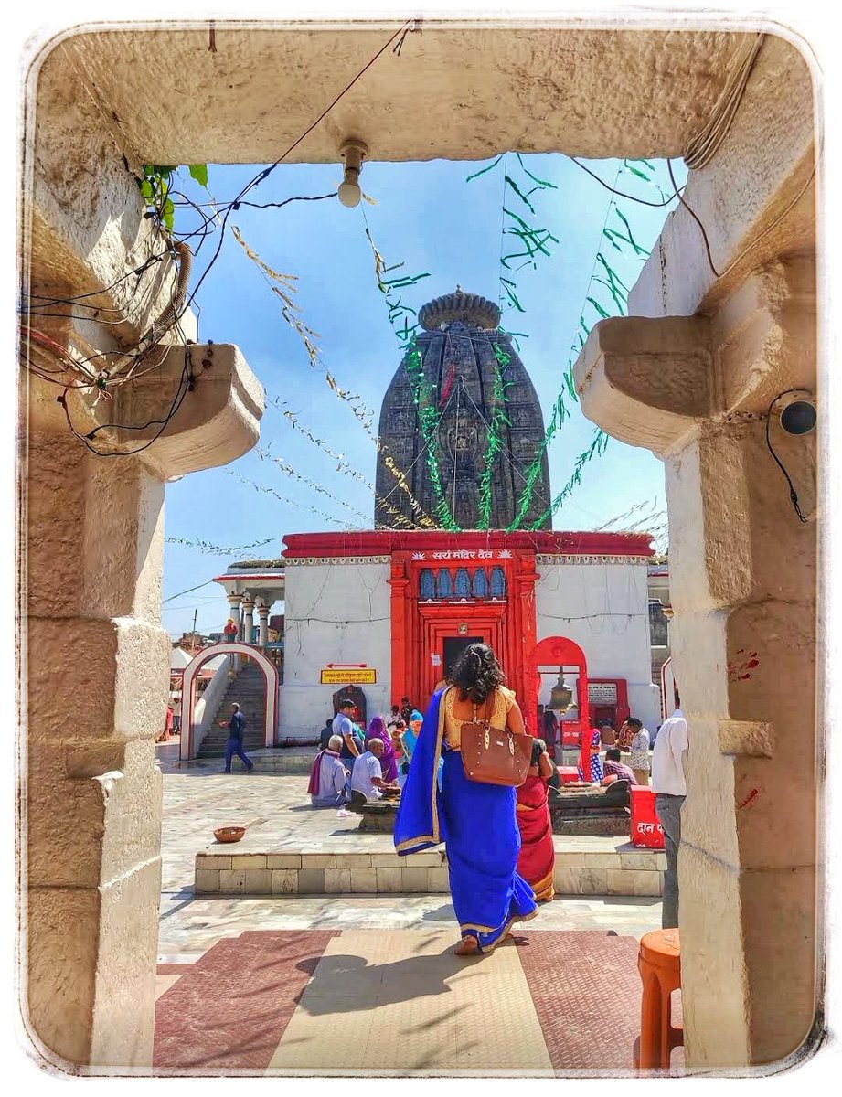 deosuntemple's tweet photo. ऊं घृणिं सूर्य्य: आदित्य:।
Om.Suryay.Namah! 🕉️☀️👏
#templeindia #photography #instadiscover #feed https://t.co/Uwxs2K69Wc