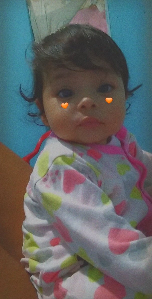 Vivitoo07's tweet photo. Eu amo, amar vocês 🥰❤️💙 https://t.co/FvhaXIBrpN