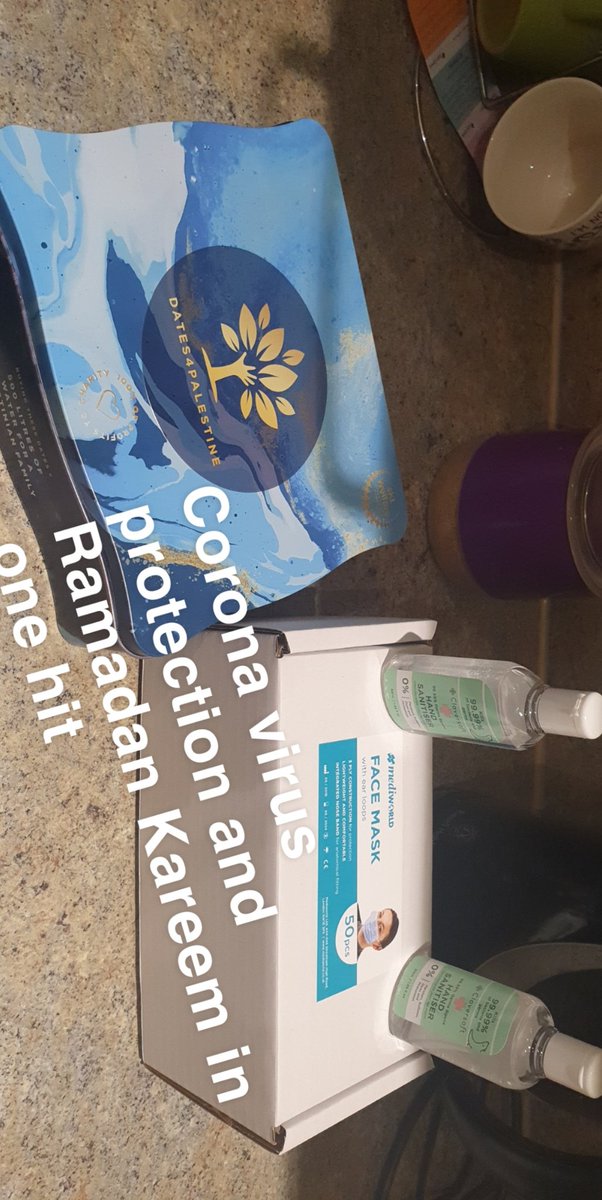 mslondon0's tweet photo. God bless @DoctorSox for his kind delivery from @MediWorldLtd #COVIDー19 and Ramadan Kareem #friendslikethese https://t.co/uQWlGzhFRq