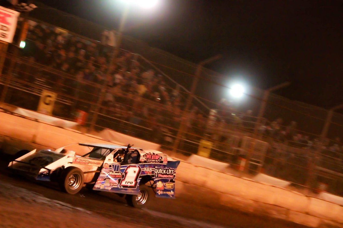 Devon Henry tweet media