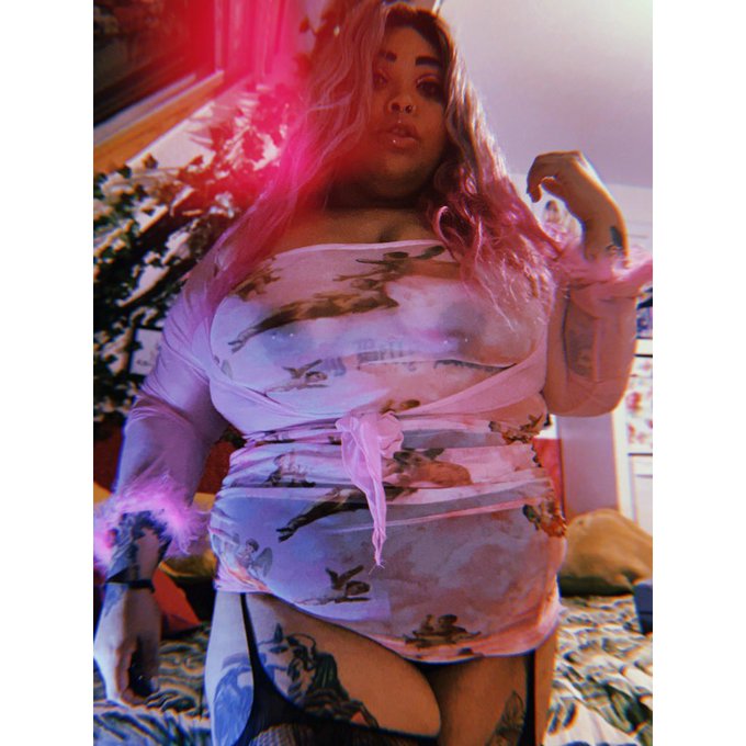💖Know your place  or non of this cake 🍰 https://t.co/6QFd23sGLE<a href="/tag/bbw"class="tags"><span>#bbw</span></a><a href="/tag/boobs"class="tags"><span>#boobs</span></a><a href="/tag/camgirl"class="tags"><span>#camgirl</span></a><a href="/tag/altgirl"class="tags"><span>#altgirl</span></a><a href="/tag/titsandtattoos"class="tags"><span>#titsandtattoos</span></a>