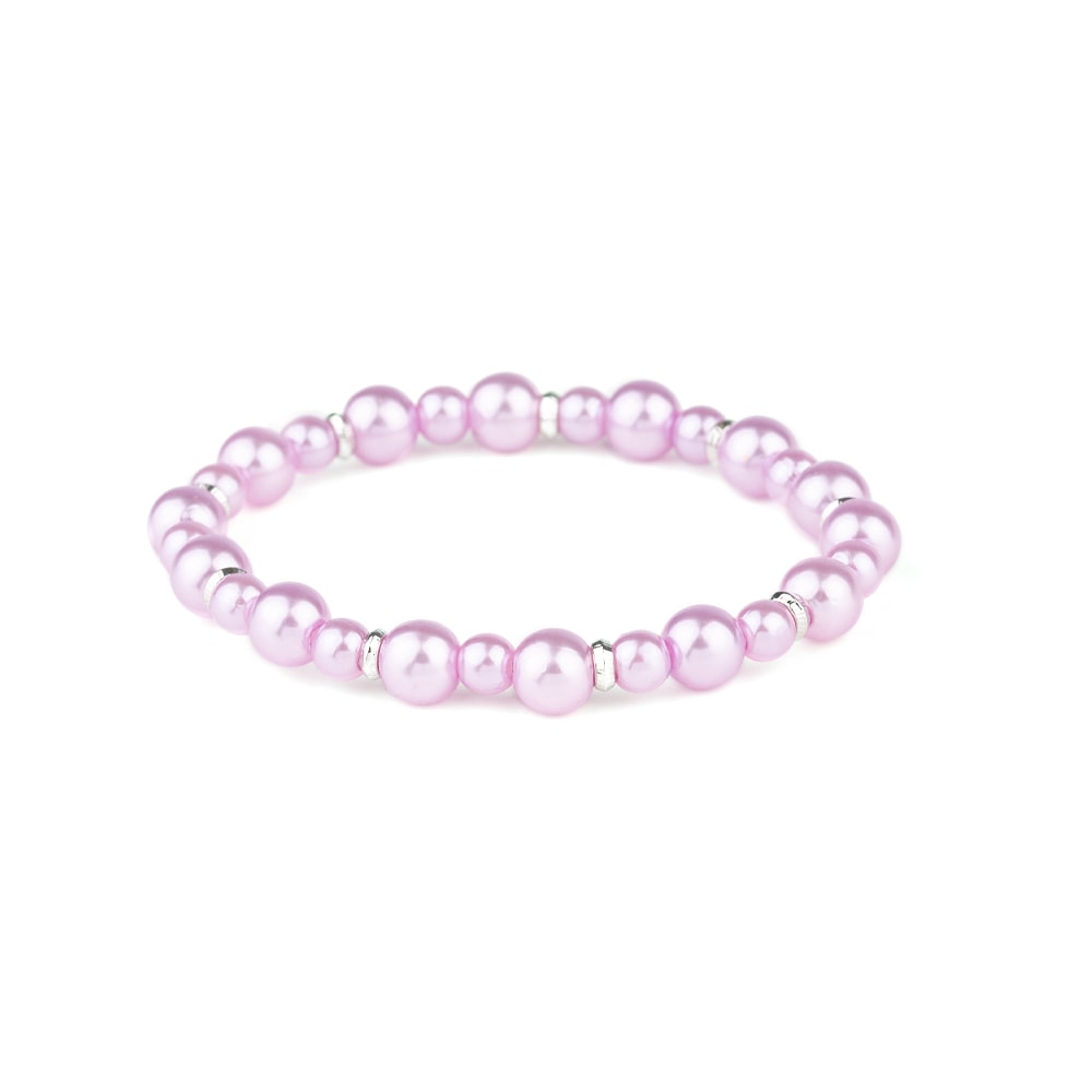raddyman87's tweet photo. Purple stretchy band bracelet. All paparazzi jewelry is $5 nickel and lead free https://t.co/oBae0Xcm17